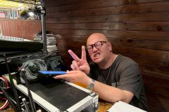 4d18d21eedc83cefa5c7ea9cf55f5e03